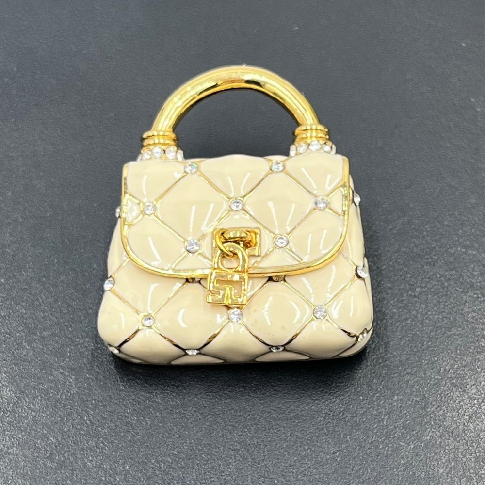 St. John Vintage Handbag Cream Enamel Crystal Rhinestones
Gold Bag Opens Brooch‎